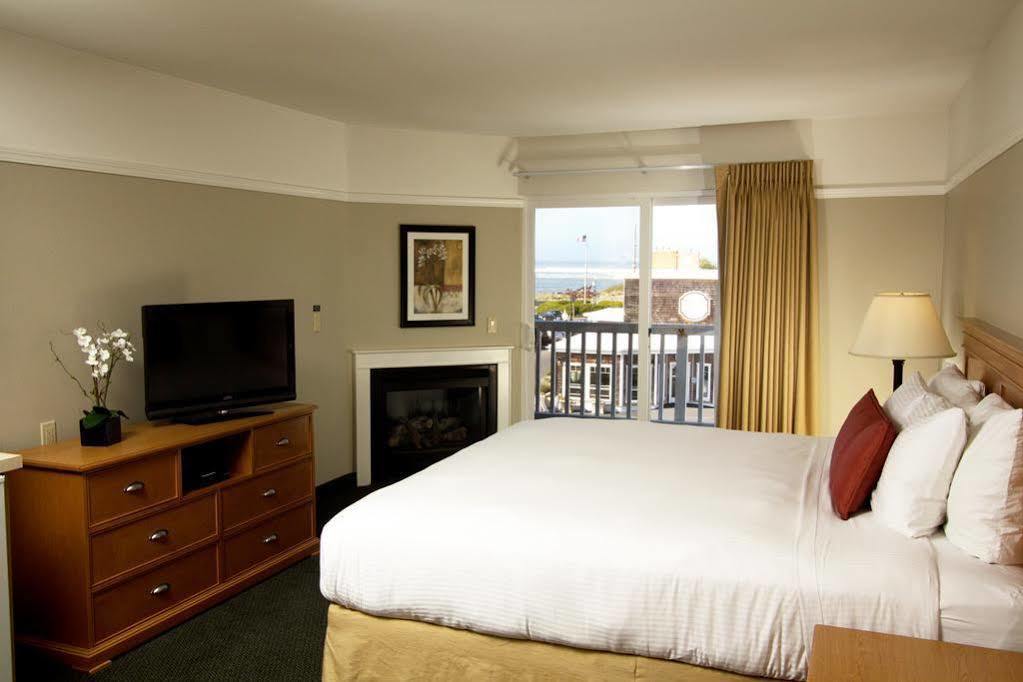 Looking Glass Inn Lincoln City Esterno foto
